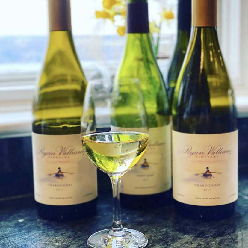 RWV Wine for club_0002_Wine and Bottle Wine Glass and Bottles